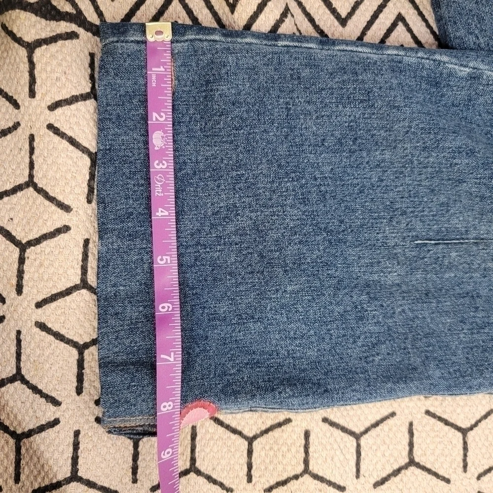ST. JOHN COLLECTION BY MARIE GRAY VINTAGE WIDE CROP JEANS, SZ 4